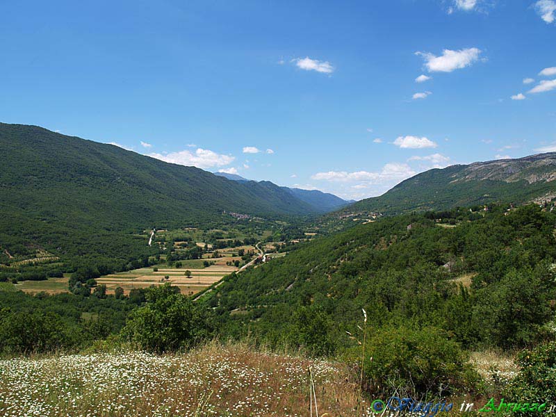 19-P6206086+.jpg - 19-P6206086+.jpg -  Panorama dalla frazione Beffi.