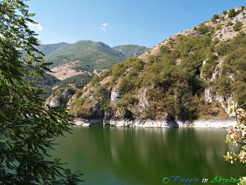 25-P8149695+.jpg - 25-P8149695+.jpg - Il fiume Sagittario.