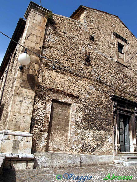 07-P8198648+.jpg - 07-P8198648+.jpg - La chiesa parrocchiale di S. Salvatore, chiamata anche Chiesa Madre.