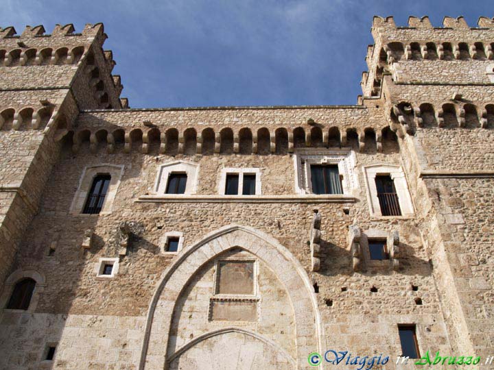 24_PC070354+.jpg - 24_PC070354+.jpg - Il castello Piccolomini (XIV-XV sec.).