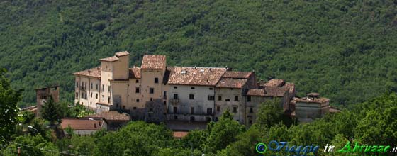 Fontecchio P5255032.jpg