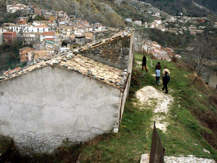 03_panorama_di_rendinara_Frazi.jpg - 03_rendinara.jpg - Panorama di Rendinara, frazione di Morino. (Foto gentilmente fornita dal Comune di Morino).