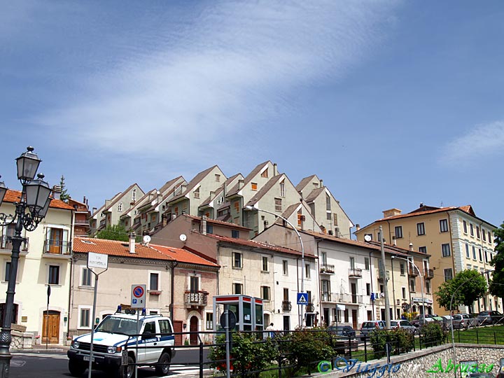 05-P6015695+.jpg