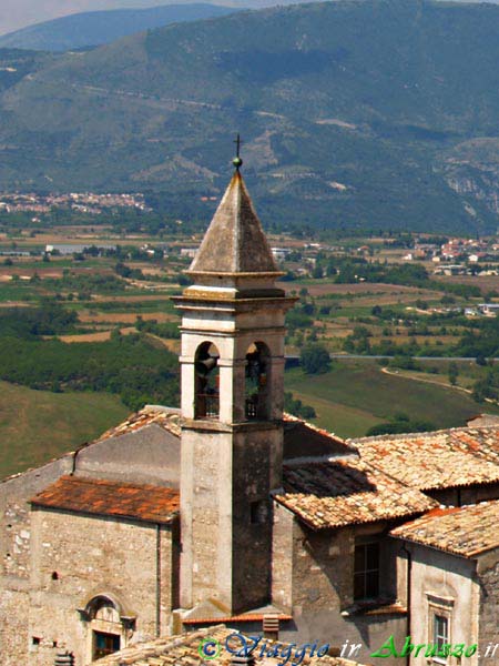 11-P6106784+.jpg - 11-P6106784+.jpg - Panorama dal borgo.