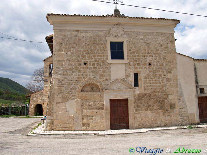 23-P5044293+.jpg - 23-P5044293+.jpg - Stiffe, frazione di S. Demetrio: la chiesa di S. Andrea (IX sec.).