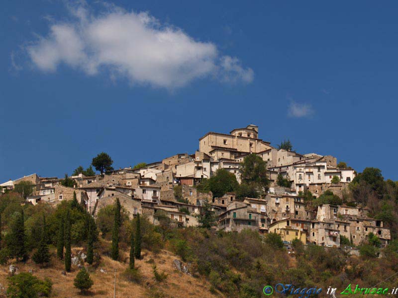 03-P8059283+.jpg - 03-P8059283+.jpg - Panorama del borgo.
