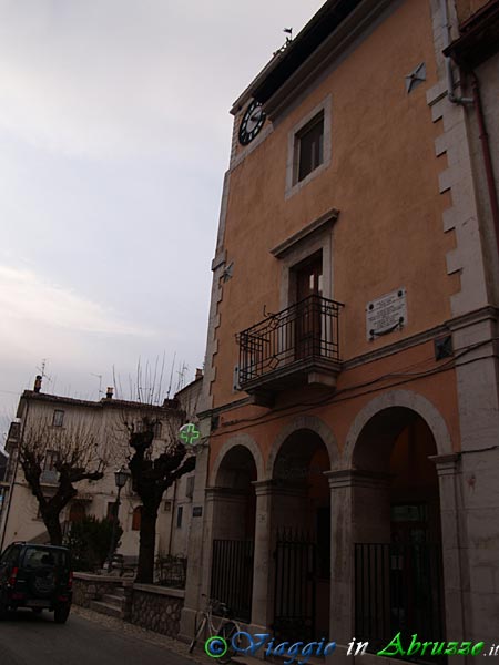 12-P1044975+.jpg