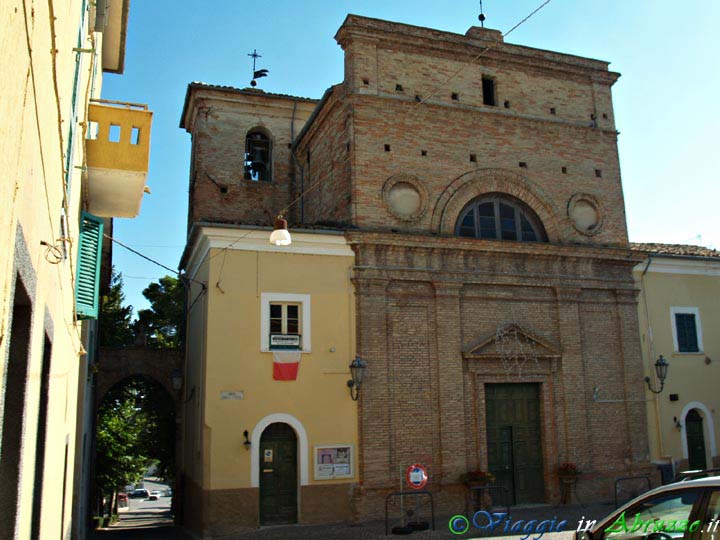 05-P8229120+.jpg - 05-P8229120+.jpg - La chiesa della Madonna delle Grazie (XV sec.).