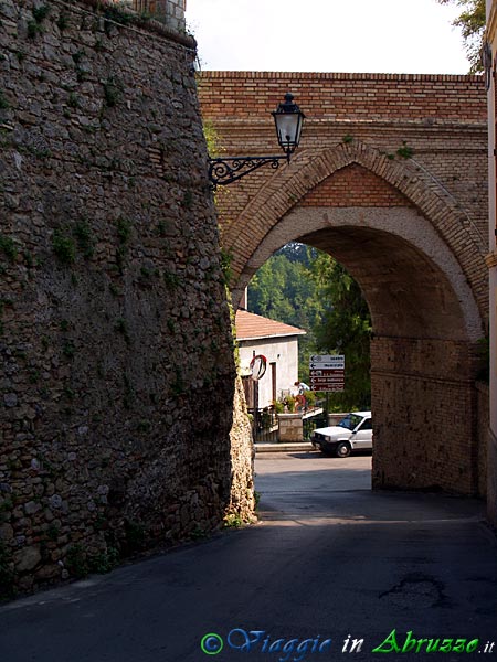 04-PA133266+.jpg