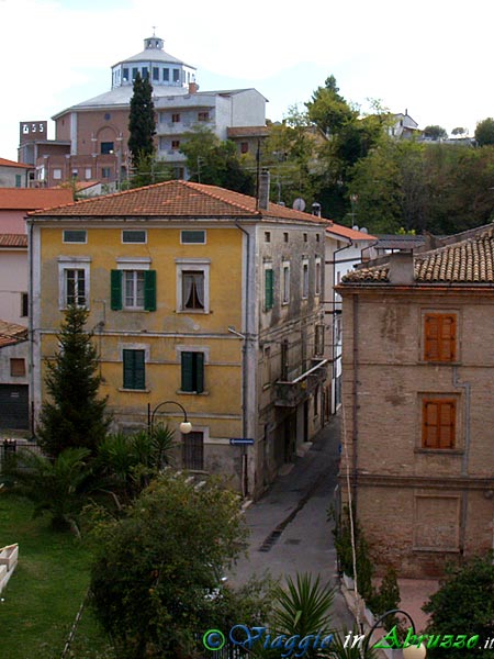 08-PA032729+.jpg