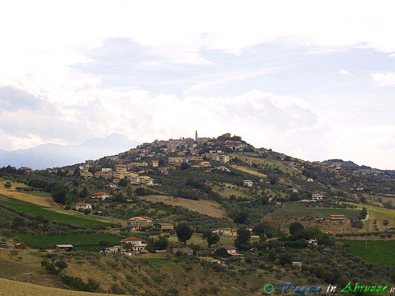 03-P8076739+.jpg - 03-P8076739+.jpg - Panorama del borgo.