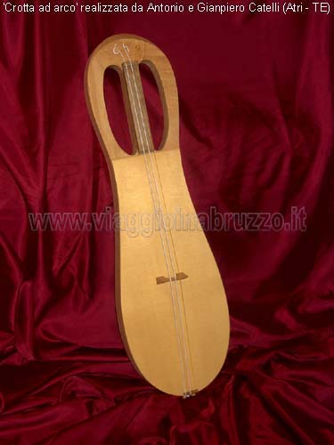 015.jpg - 015.jpg - STRUMENTI A CORDA (STRING INSTRUMENTS): Crotta ad arco.