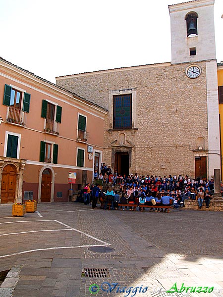 08-P4013559+.jpg - 08-P4013559+.jpg - La chiesa parrocchiale.