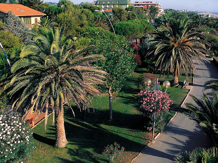 25-T.S.-3+.jpg - 25-T.S.-3+.jpg - Tortoreto Lido (Foto gentilmente fornita dall'Associazione Albergatori di Tortoreto).